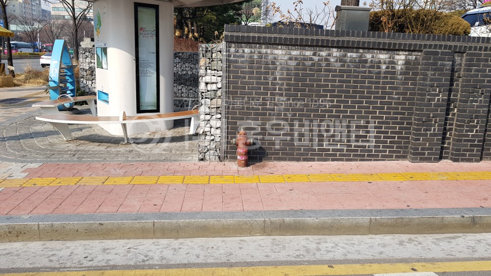 홍우_수원시청_소화전_01.jpg